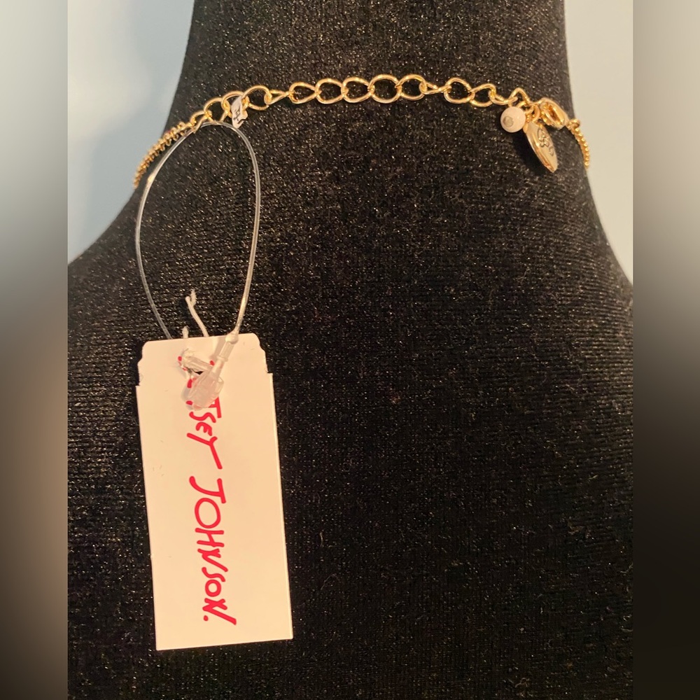 Betsey Johnson “New”  Pink Strawberry Pendent Necklace - Picture 4 of 9